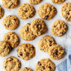 Oatmeal Raisin Cookies