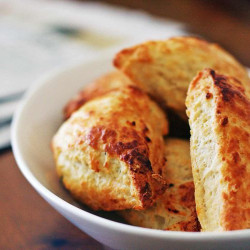 Savory Scones with Goat Cheese and Chives