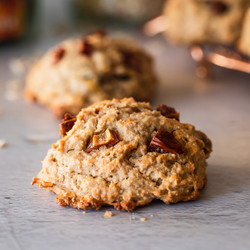 Healthy Date Oatmeal Breakfast Cookies