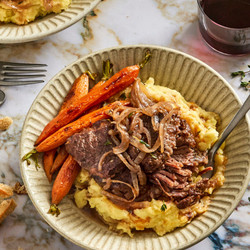 Slow Cooker Red Wine Short Ribs
