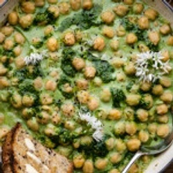 Wild Garlic Chickpea Stew 472kcal