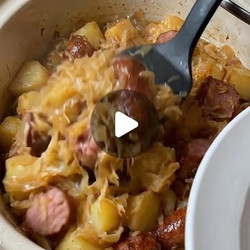 Crockpot Sausage, Sauerkraut And Potatoes