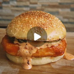 Sweet Sriracha Fried Tofu Sandwich