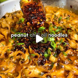 5-minute Peanut Chili Noodles