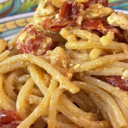 Spaghetti With Tomato And Feta