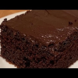 ***Simple Chocolate Cake Traybake Recipe***