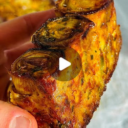 Cheesy Crusted Caramelised Leek &amp; Cheddar Loaf With Fennel Seeds &amp; Thyme