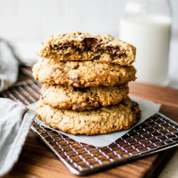 Nutella Stuffed Oatmeal Chocolate Cookies