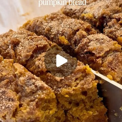 Cinnamon Sugar Crunch Pumpkin Bread