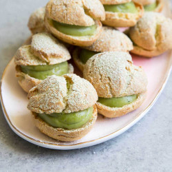 Matcha Cream Puffs