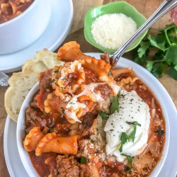 Easy One Pot Lasagna Soup