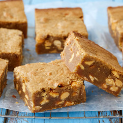 Gemma's Best Ever Blondies Recipe