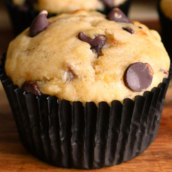 Banana Chocolate Chip Muffins