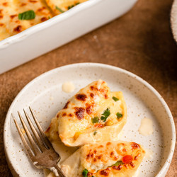 Paneer Bhurji Stuffed Shells