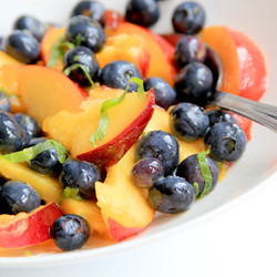 Blueberry &amp; Nectarine Salad