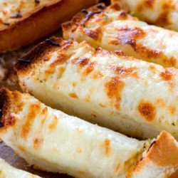 Easy Cheesy Garlic Bread