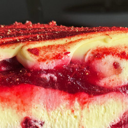 No-bake Cranberry Tiramisu