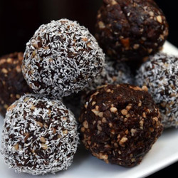 Strictly Coffee's Energy Balls