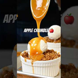 Caramel Apple Crumble With Vanilla Ice Cream