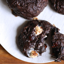Chocolate S'mores Cookies
