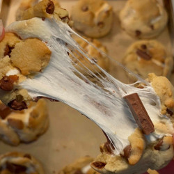 S'mores Chocolate Chip Cookies
