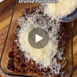 Caramelized Onion Chicken Pasta