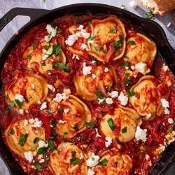 One-pan Ravioli Shakshuka