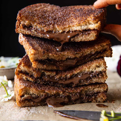 5 Minute Chocolate Cinnamon Sugar Toast