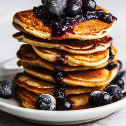 Vegan Buttermilk Pancakes