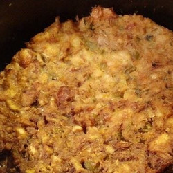 5-ingredient Slow Cooker Dressing - Easy Stuffing Recipe For Crockpot, Oven-baked, &amp; Freezer