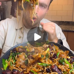 Beef Ho (chow) Fun