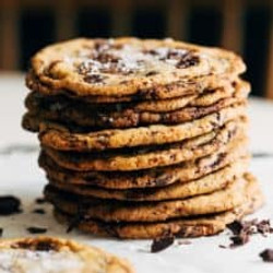 Crispy Chocolate Chip Cookies