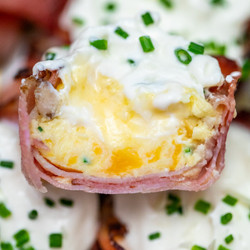 Cheesy Prosciutto Cups