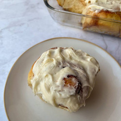 Sourdough Cinnamon Rolls