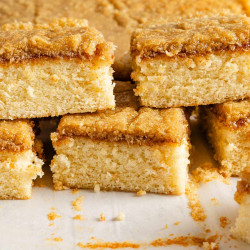 Danish Dream Cake (drømmekage)