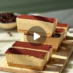 No Bake Coffee Cheesecake Bars