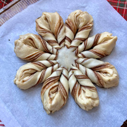 Sourdough Star Bread