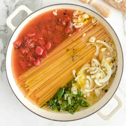 One Pot Pasta Tomato Basil Spaghetti