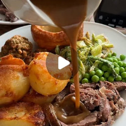 Slow Cooker Beef Brisket &amp; Homemade Gravy mains meat
