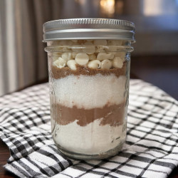 Red Velvet Mason Jar Cookies