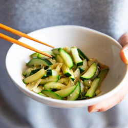 Korean Zucchini Stir Fry (hobak Bokkeum)