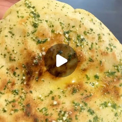 Knoblauch Naan