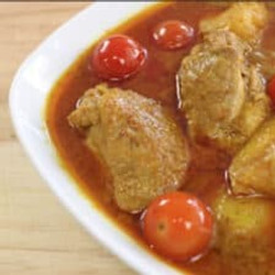 Yellow Curry แกงกะหรี่ (gaeng Garee)