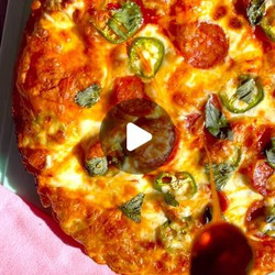 Skillet Pepperoni Pan Pizza
