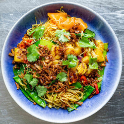 Sweet ’n’ Spicy Pineapple Noodles