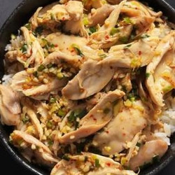 Comfort In A Bowl - Steamed Chicken Over White Rice