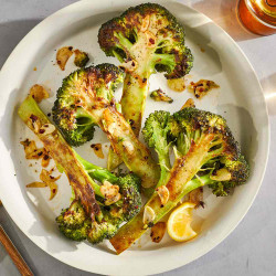 Caramelized Broccoli With Garlic