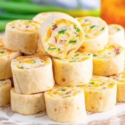 Jalapeño Popper Pinwheels (with Video)