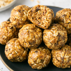 Peanut Butter Energy Balls