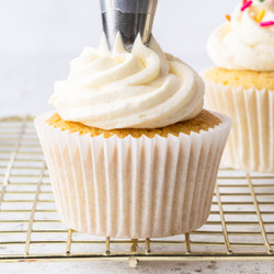 Easy Vanilla Cupcake Recipe | How To Make Vanilla Cupcakes